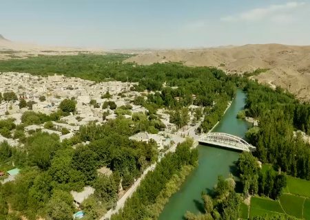 خطر بیخ گوش گردشگران و شهروندان باغبادران