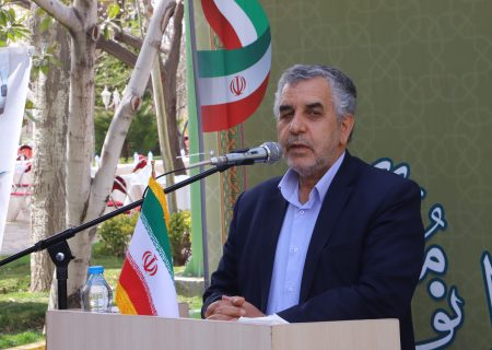 پیام تبریک رئیس شورای اسلامی زرین شهر به مناسبت روز کارگر/نقش راهبردی کارگران در تولید وعبور از بحران کرونا