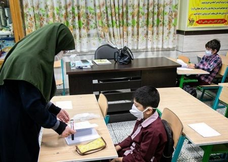 آریان فر: تعامل و همکاری با آموزش و پرورش لازمه توسعه پایدار فولادشهر است