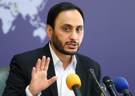 دولت تمام قد پشتیبان تیم ملی است