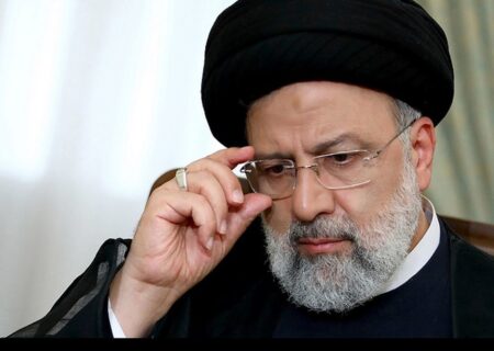 رئیس جمهور به خانواده‌ شهدای ایذه تسلیت گفت
