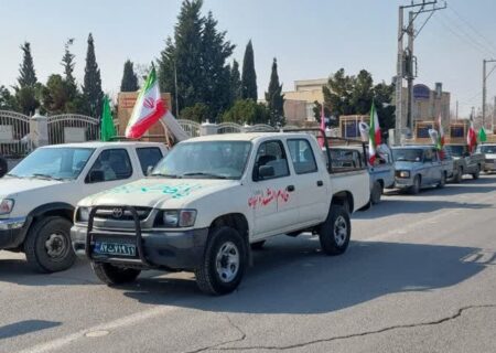 اهدای ۲۱ جهیزیه به نوعروسان لنجانی