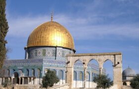 نامگذاری روز قدس، مرحله جدیدی در همبستگی با فلسطین و استکبارستیزی بود