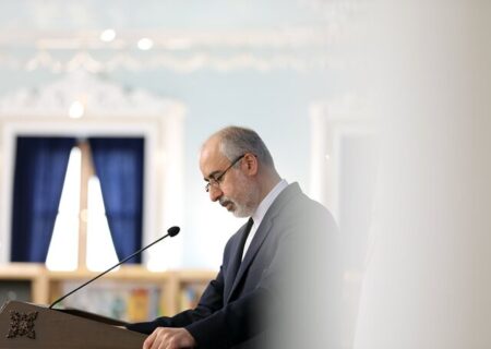 سخنگوی وزارت خارجه ایران: به ثبات و امنیت منطقه پایبندیم؛ در مقابل متجاوزان سخت عمل خواهیم کرد
