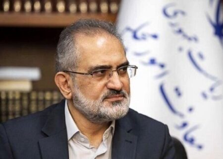 حسینی: بازخوانی مواضع امام از تحریف افکار و اندیشه‌های ایشان جلوگیری می‌کند