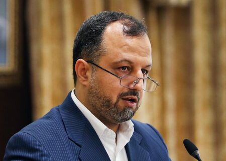 خاندوزی: روند نزولی تورم ادامه می‌یابد