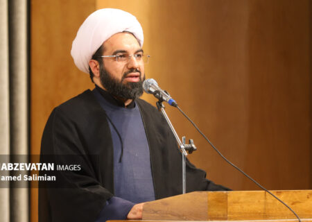 حضور جوانان در تصمیم گیری‌های مساجد پر رنگ‌تر شود