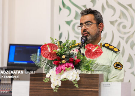 سارقان سریالی لوازم داخل خودرو در دام پلیس لنجان