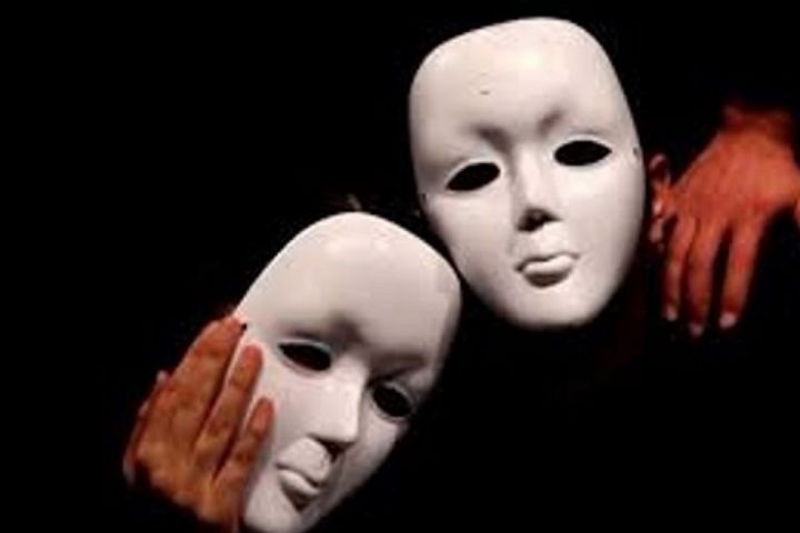 نکوداشت خسرو تئاتر ایران با وصیتی از بهزاد فراهانی