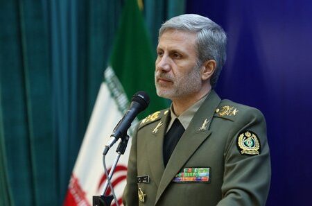 شکل‌گیری ویژگی‌های علمی، تحقیقاتی و پژوهشی شهید فخری‌زاده متأثر از تجارب دفاع مقدس است
